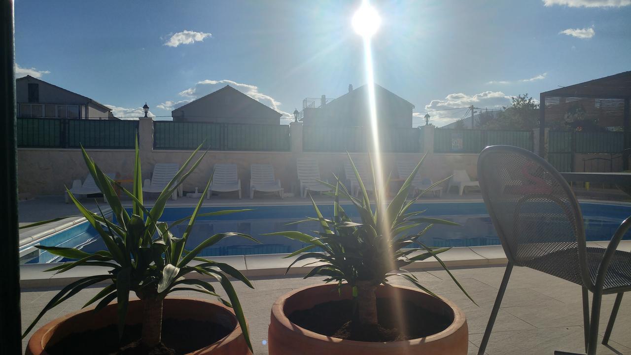 Villa Iva-Dom Kastela Ngoại thất bức ảnh