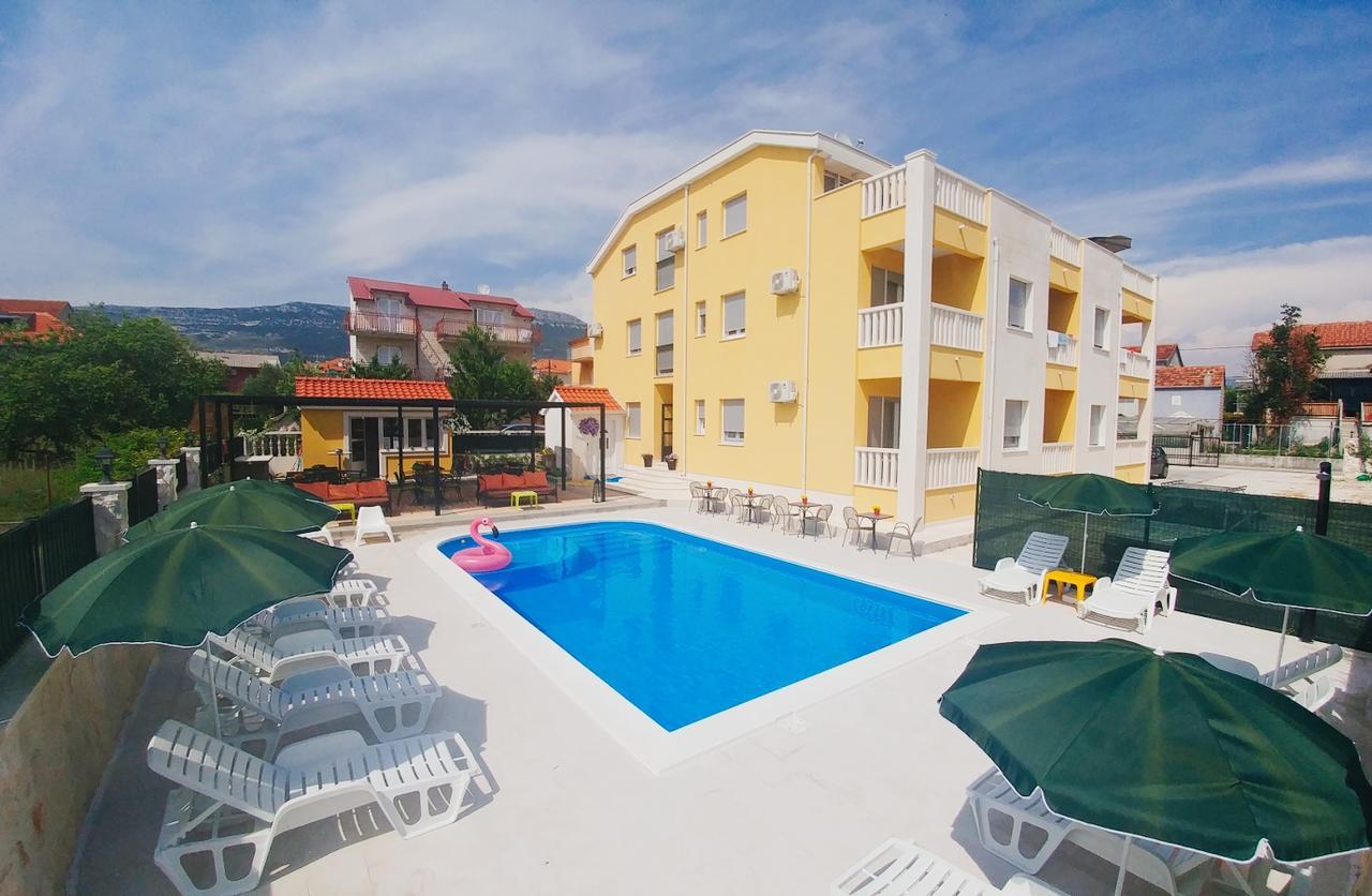 Villa Iva-Dom Kastela Ngoại thất bức ảnh